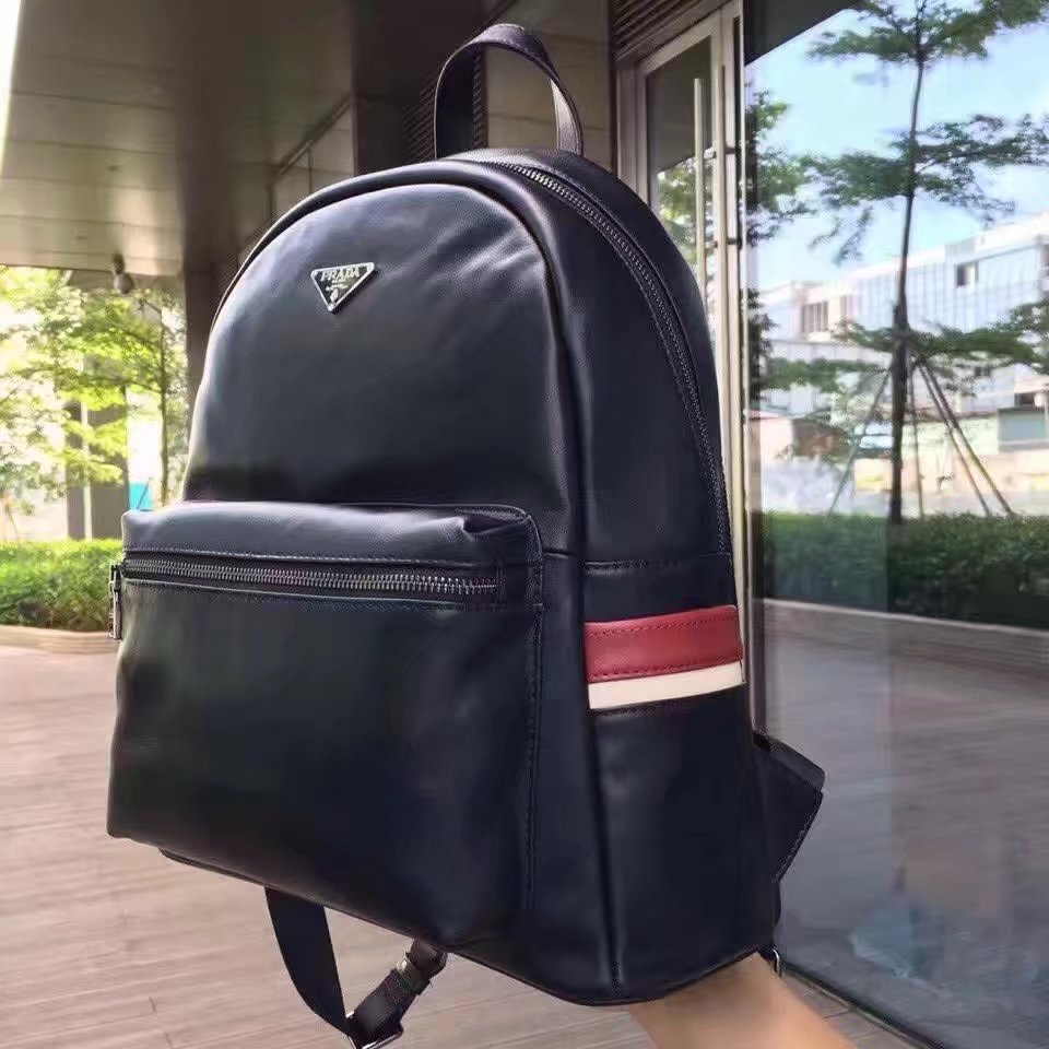 Prada 1002 Men Backpack Black