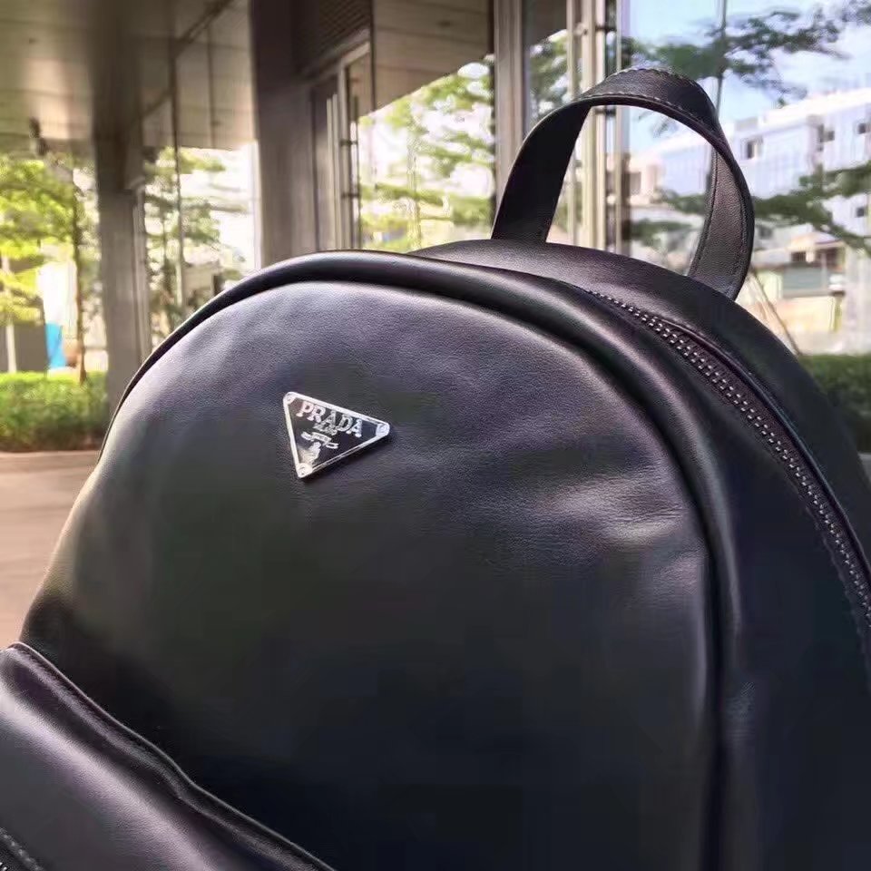 Prada 1002 Men Backpack Black