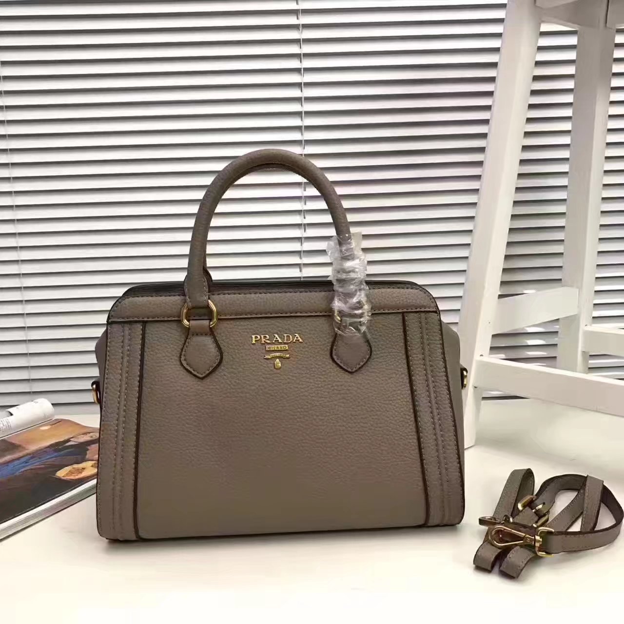 Prada 1189 Tote Leather Bag Grey