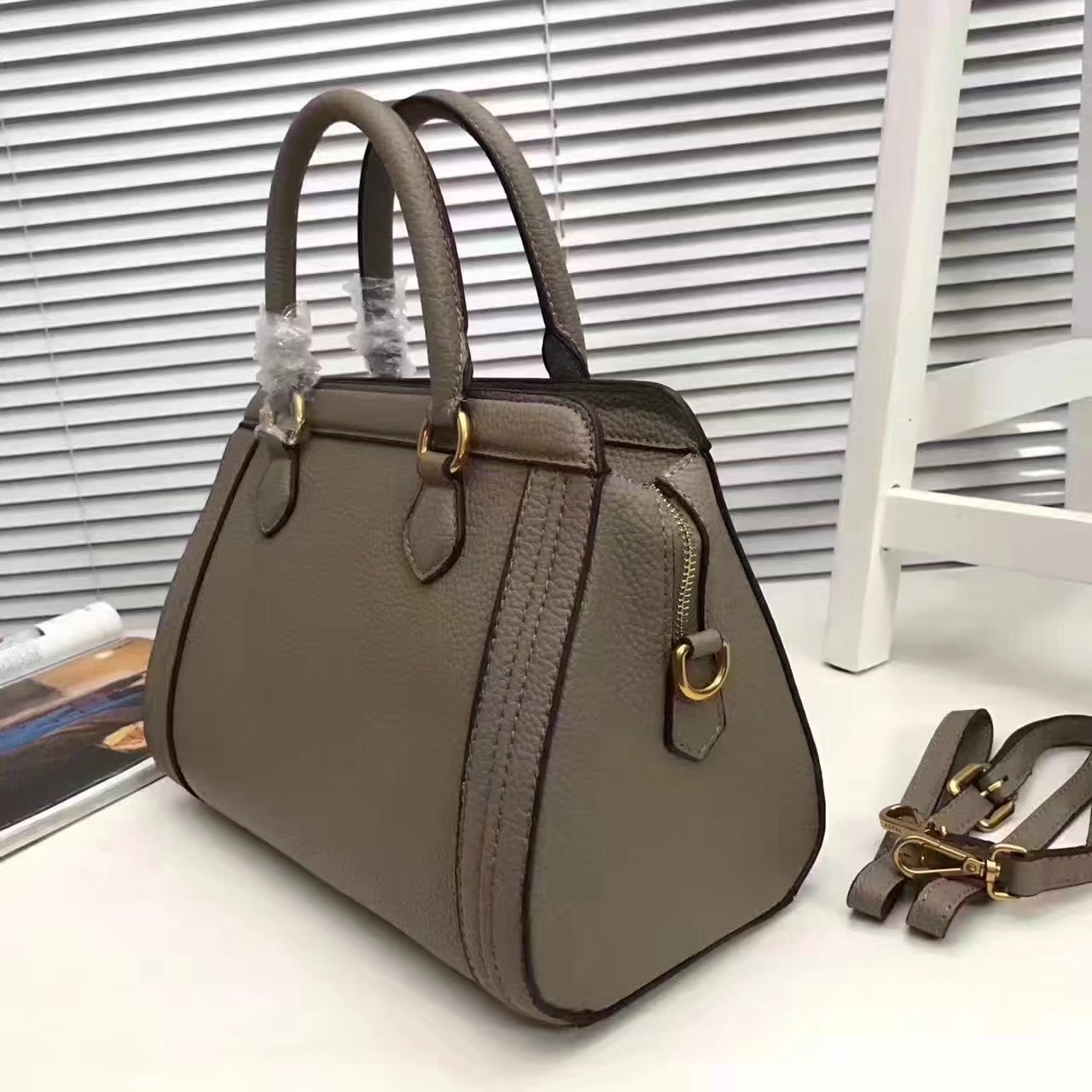 Prada 1189 Tote Leather Bag Grey