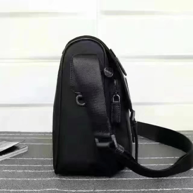 Prada 1738 Men Messenger Bag Black