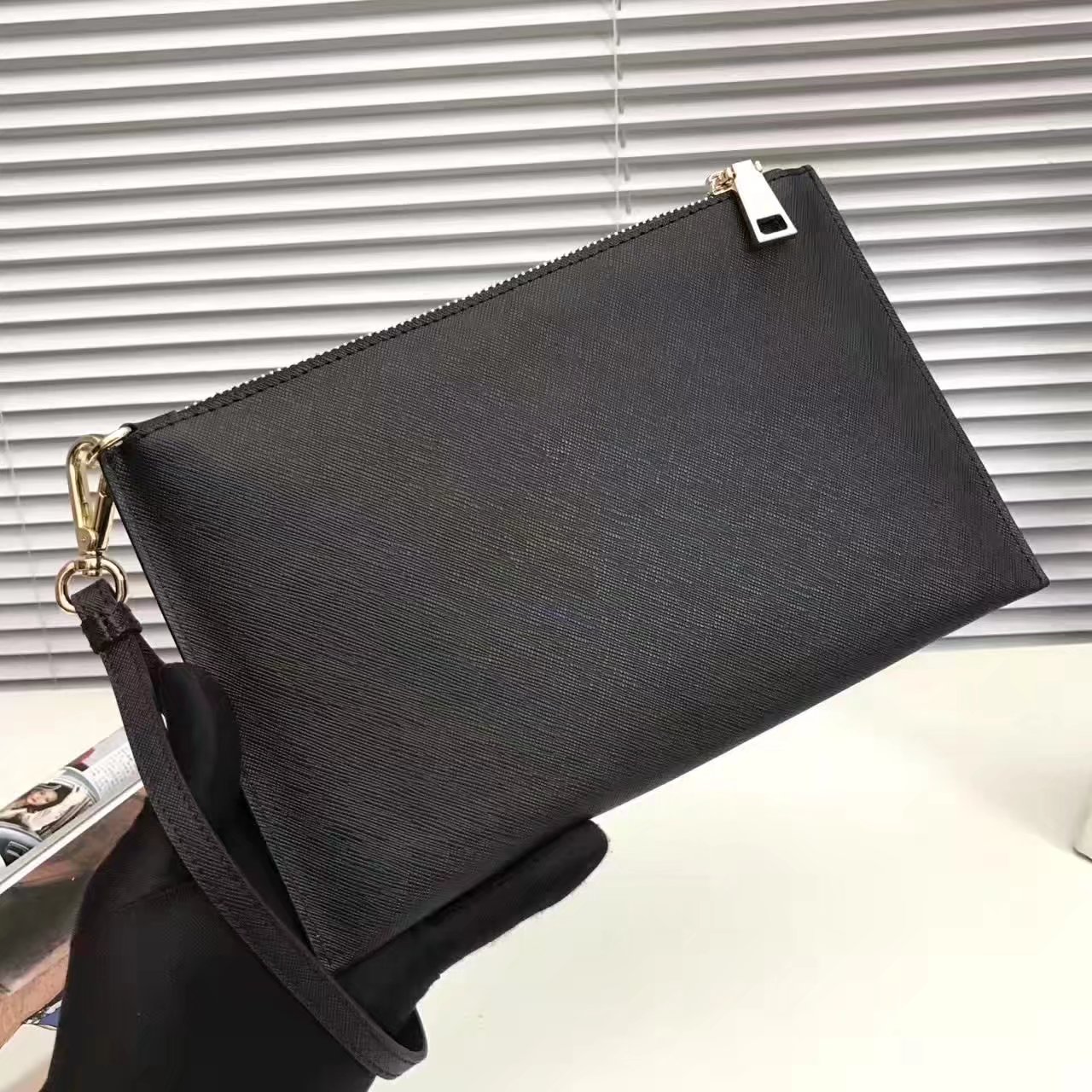 Prada 175 Women Leather Clutches Black