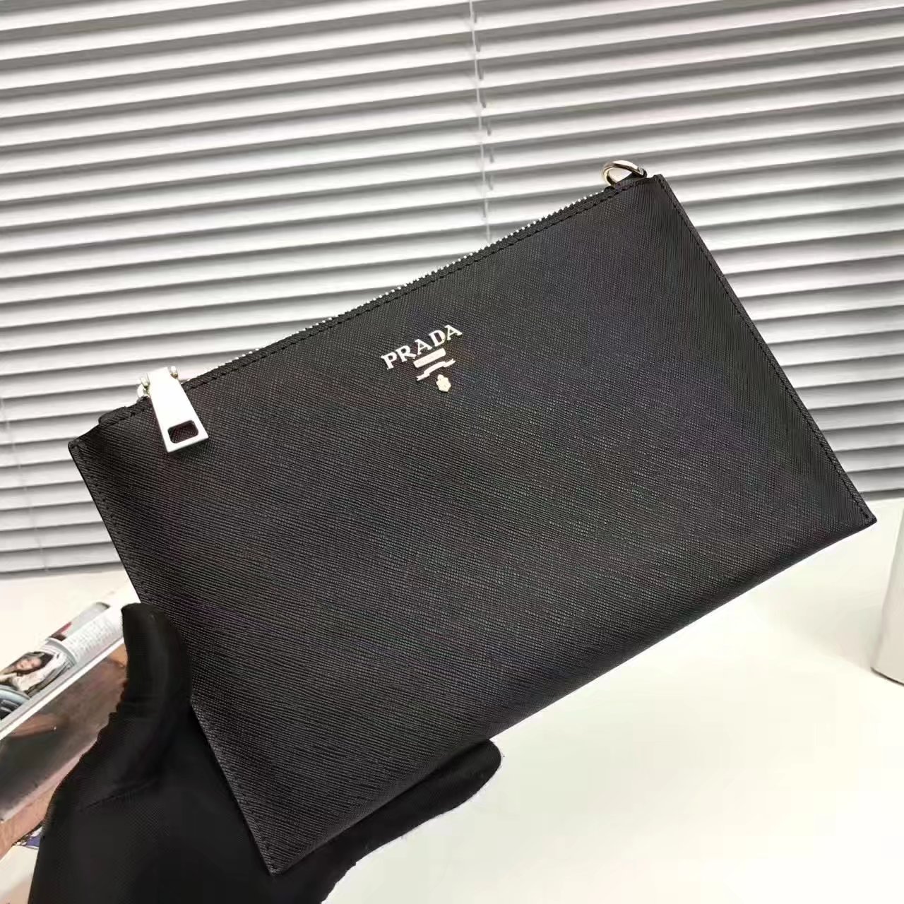 Prada 175 Women Leather Clutches Black