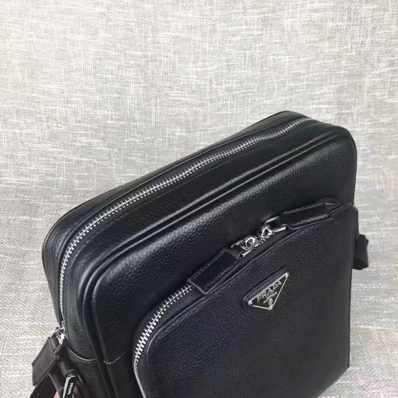 Prada 2870 Men Leather Shoulder Bag Black