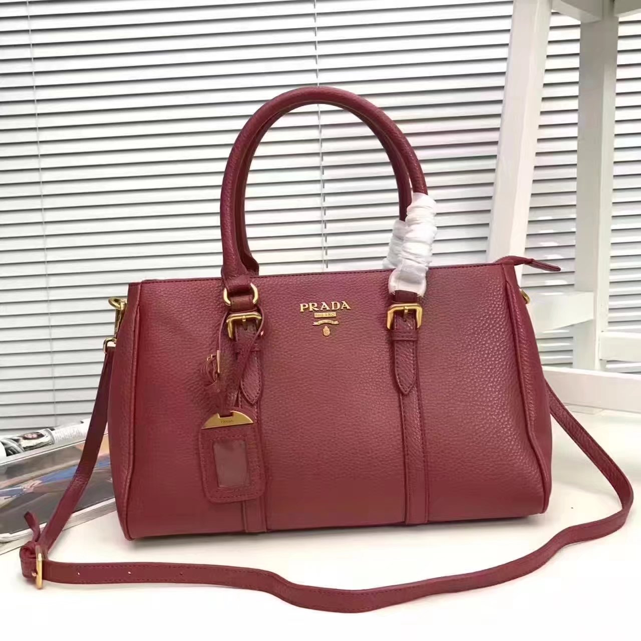 Prada 2996 Women 175 Tote Handbag Red