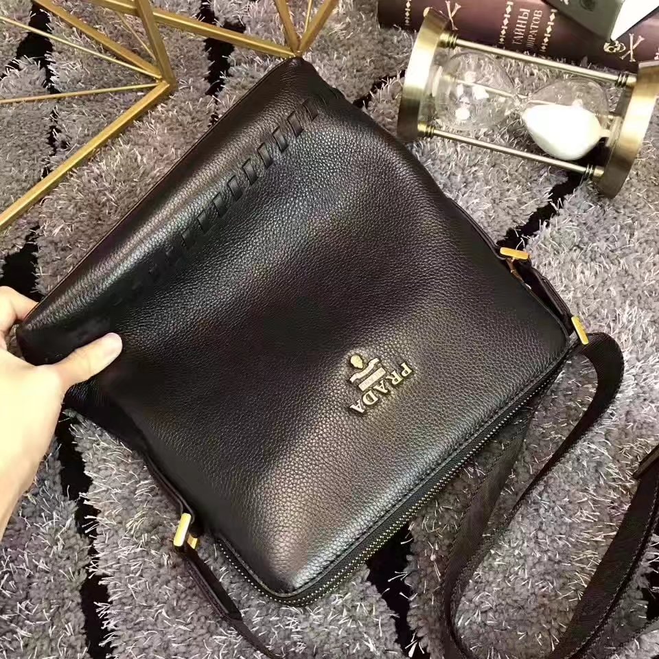 Prada 570 Men Leather Messenger Bag