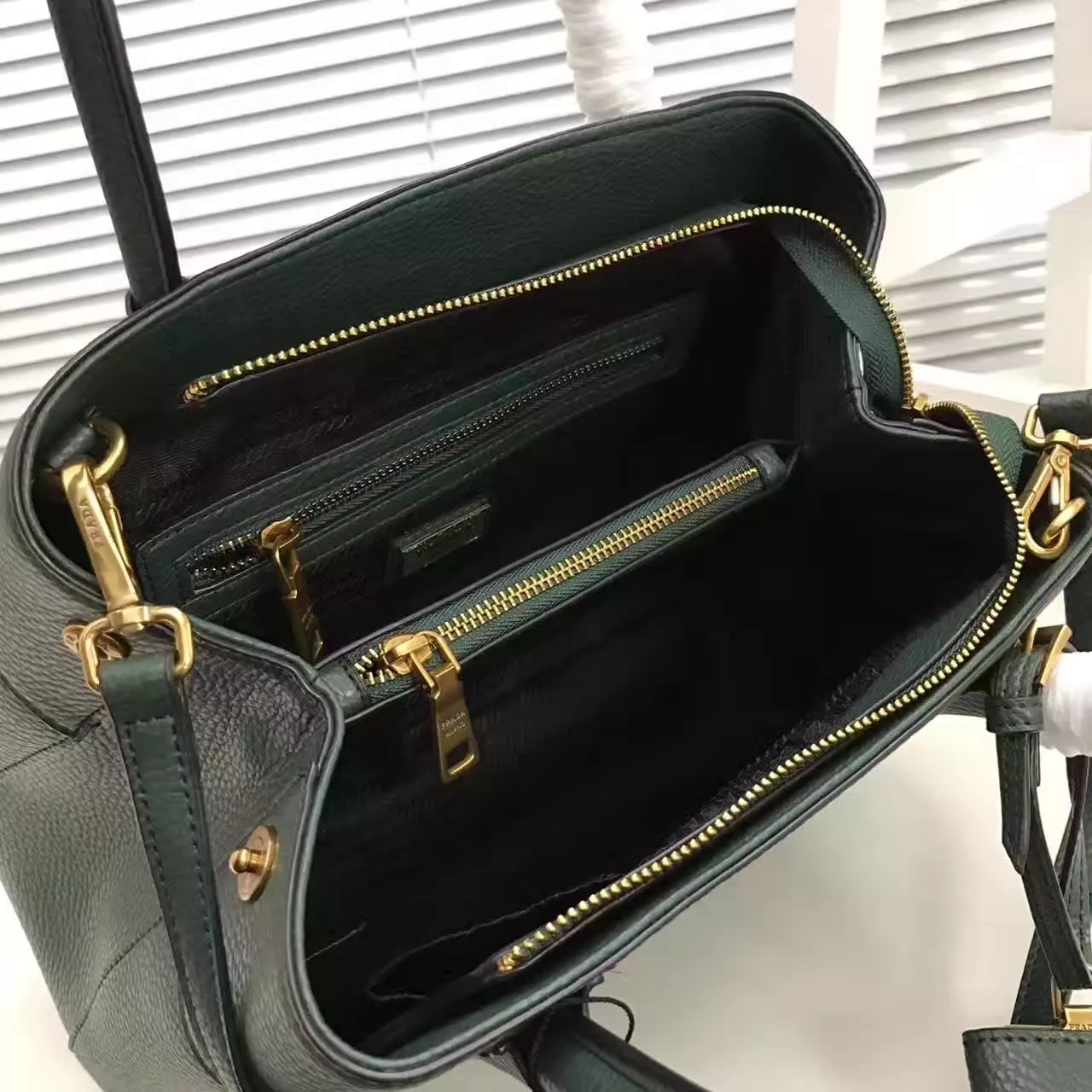 Prada Esplanade Saffiano Leather Tote Bags With Wallet Forest Green