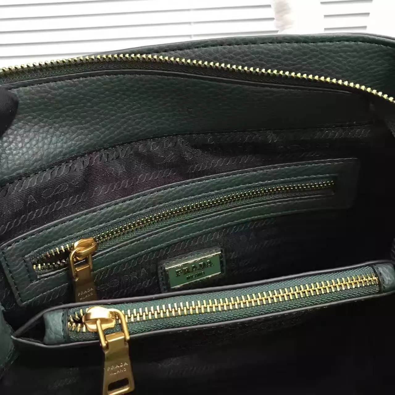 Prada Esplanade Saffiano Leather Tote Bags With Wallet Forest Green