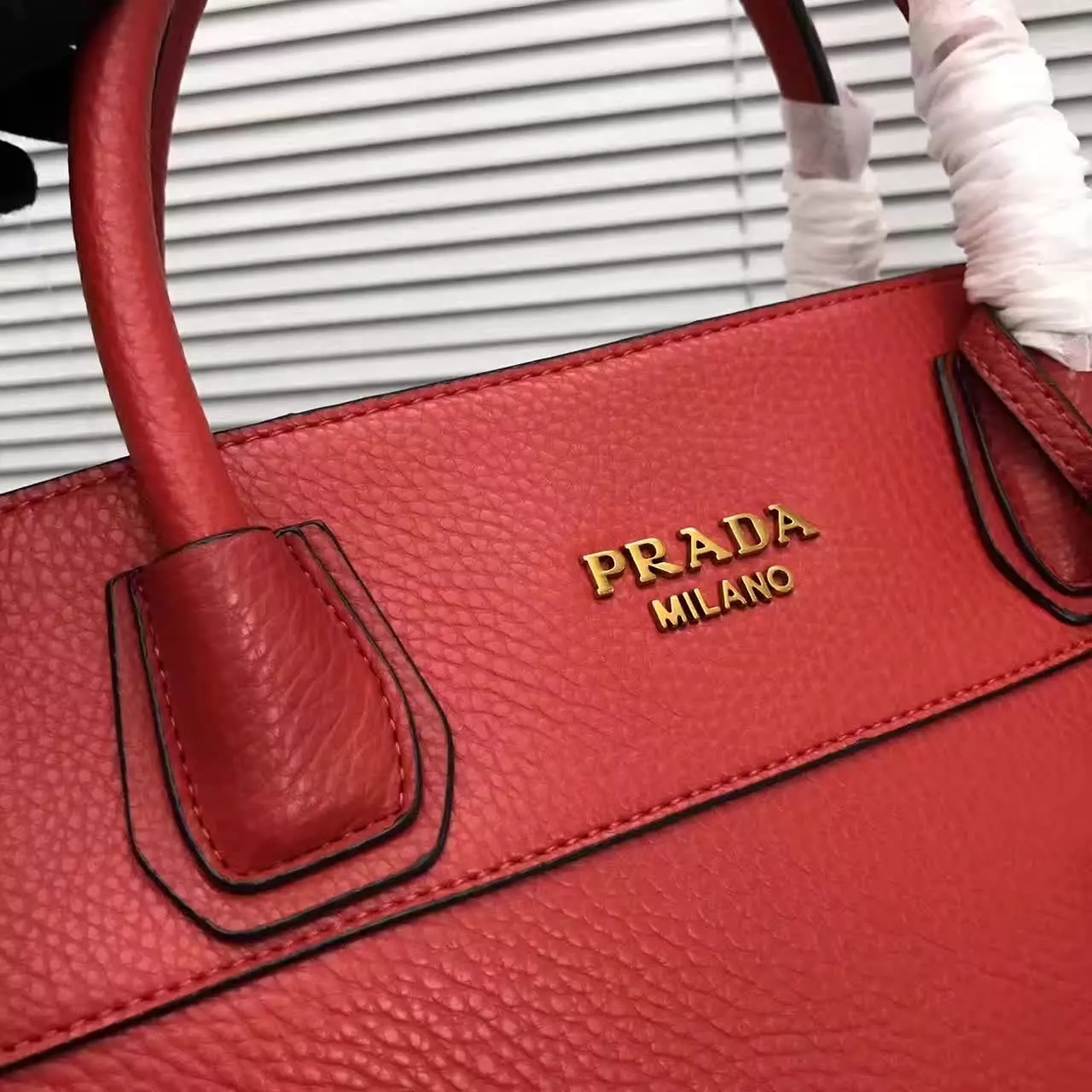 Prada Esplanade Saffiano Leather Tote Bags With Wallet Red