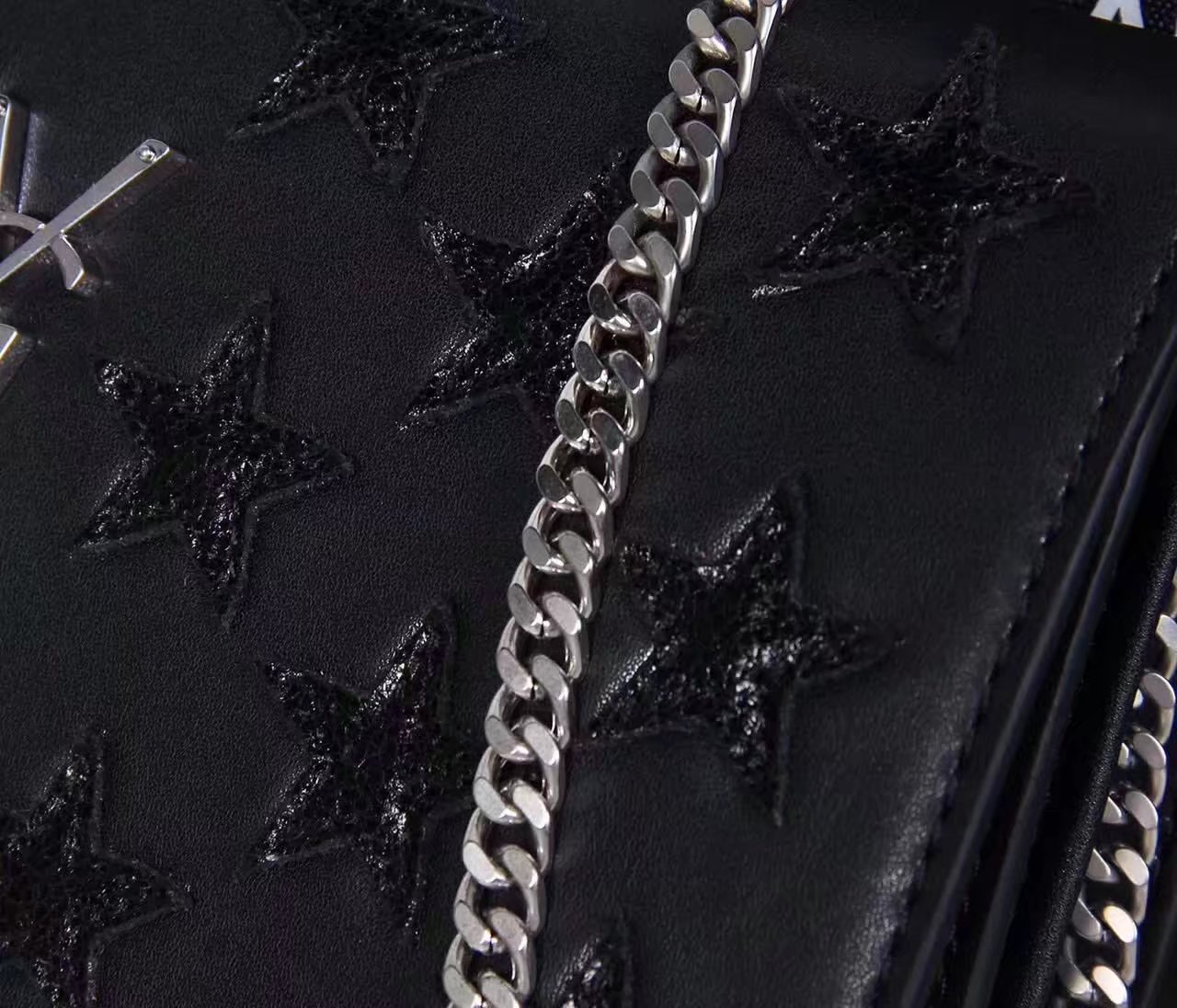 Saint Laurent Star Black Leather Chain Shoulder With Silver Logo