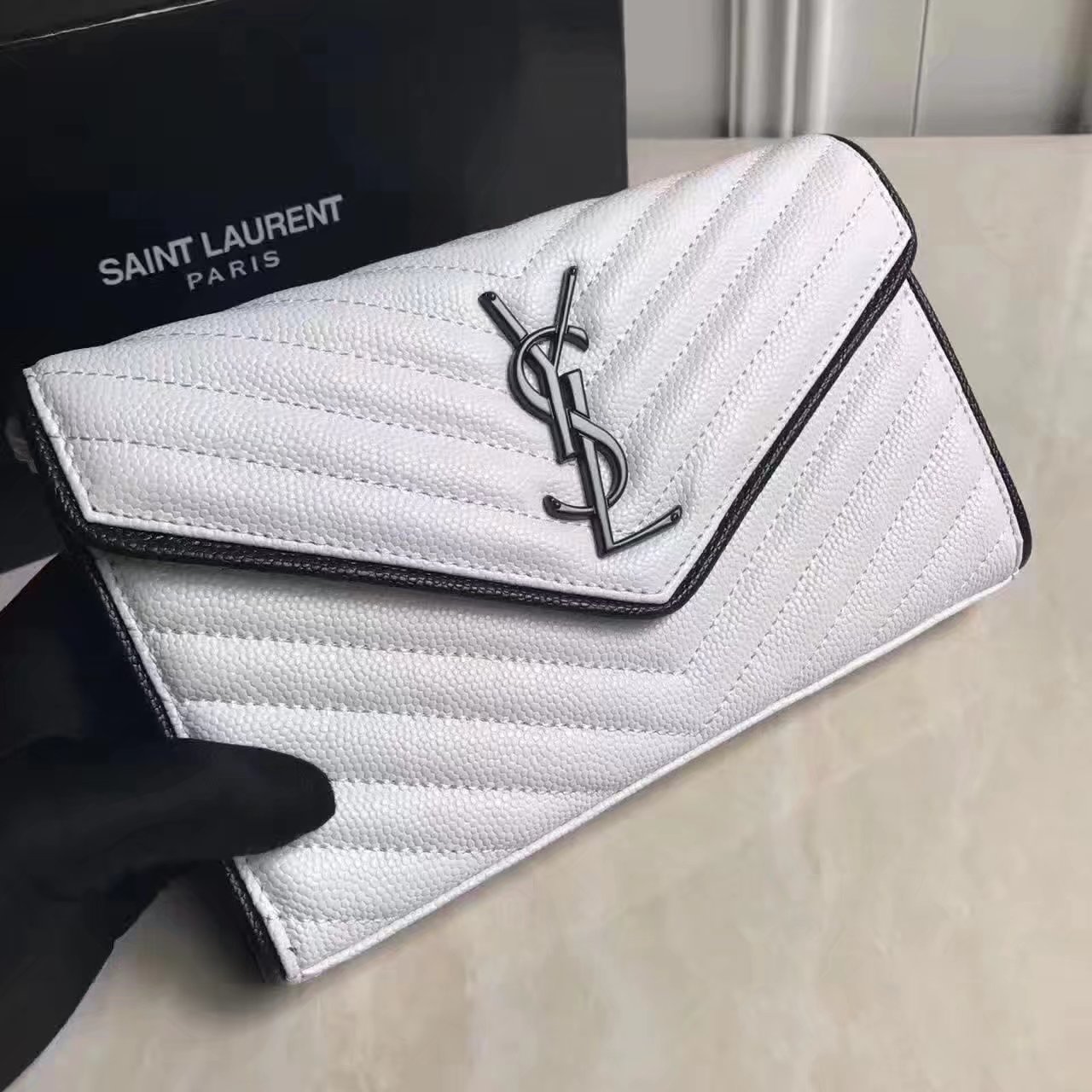 Yves Saint Laurent Fashion Women Wallet White